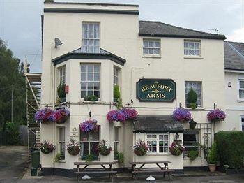 The Beaufort Arms Cheltenham Exterior photo