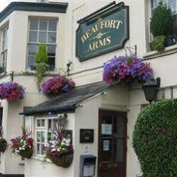 The Beaufort Arms Cheltenham Exterior photo